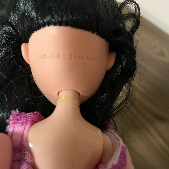 Genie Magic Jade  Bratz Doll - Picture 4 of 4